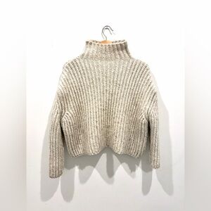 ZARA Knit Cozy Turtle Neck Chunky Cropped Cream White Sweater Women’s